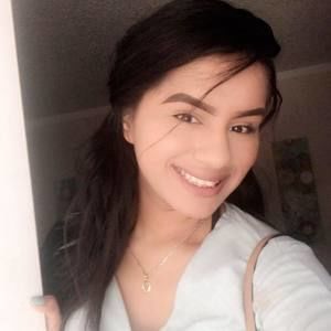 Meet your Posher, Nathaly